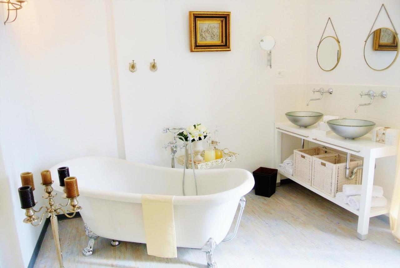 Seaside Villa With Private Pool Home By The Sea - Villa Trogir Kültér fotó