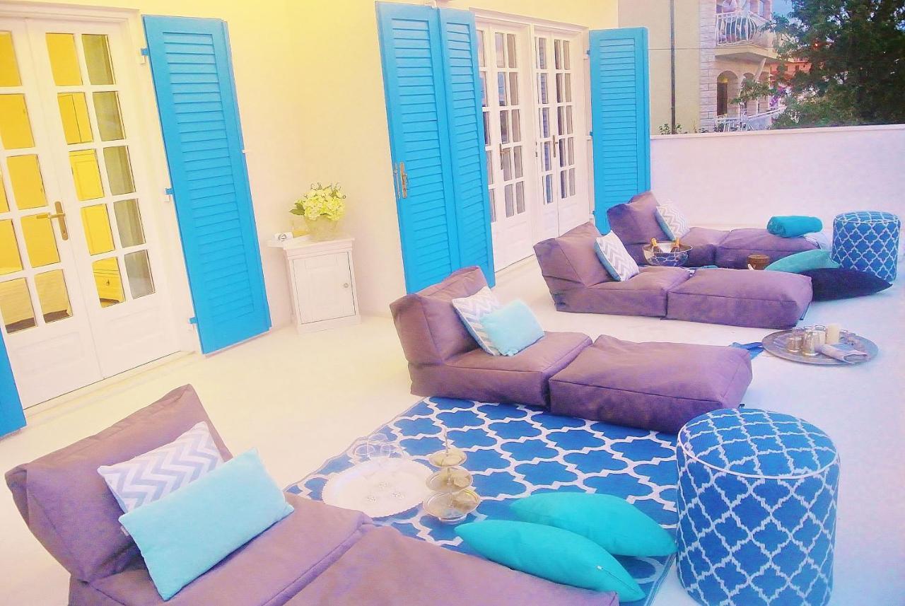 Seaside Villa With Private Pool Home By The Sea - Villa Trogir Kültér fotó