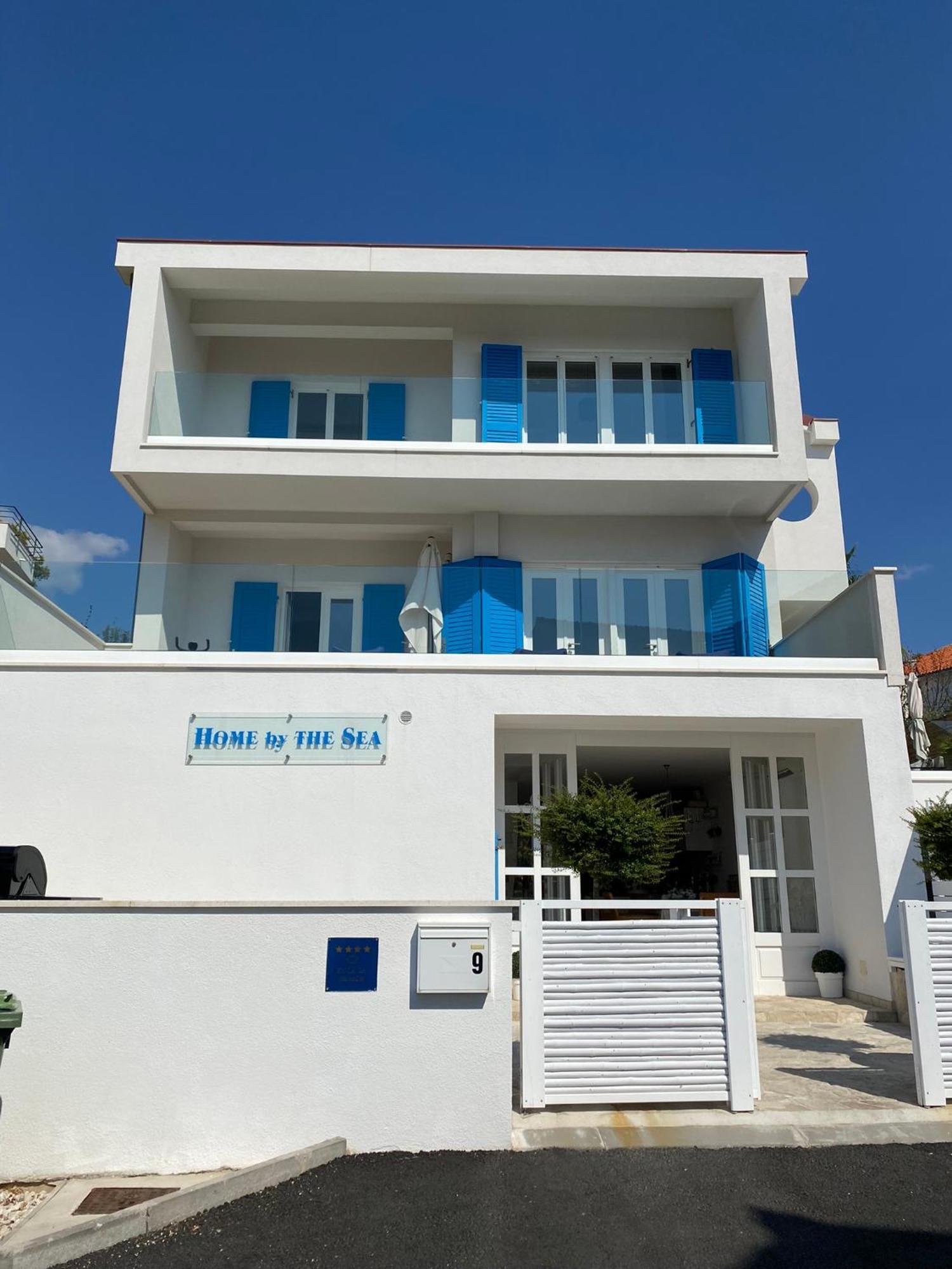 Seaside Villa With Private Pool Home By The Sea - Villa Trogir Kültér fotó